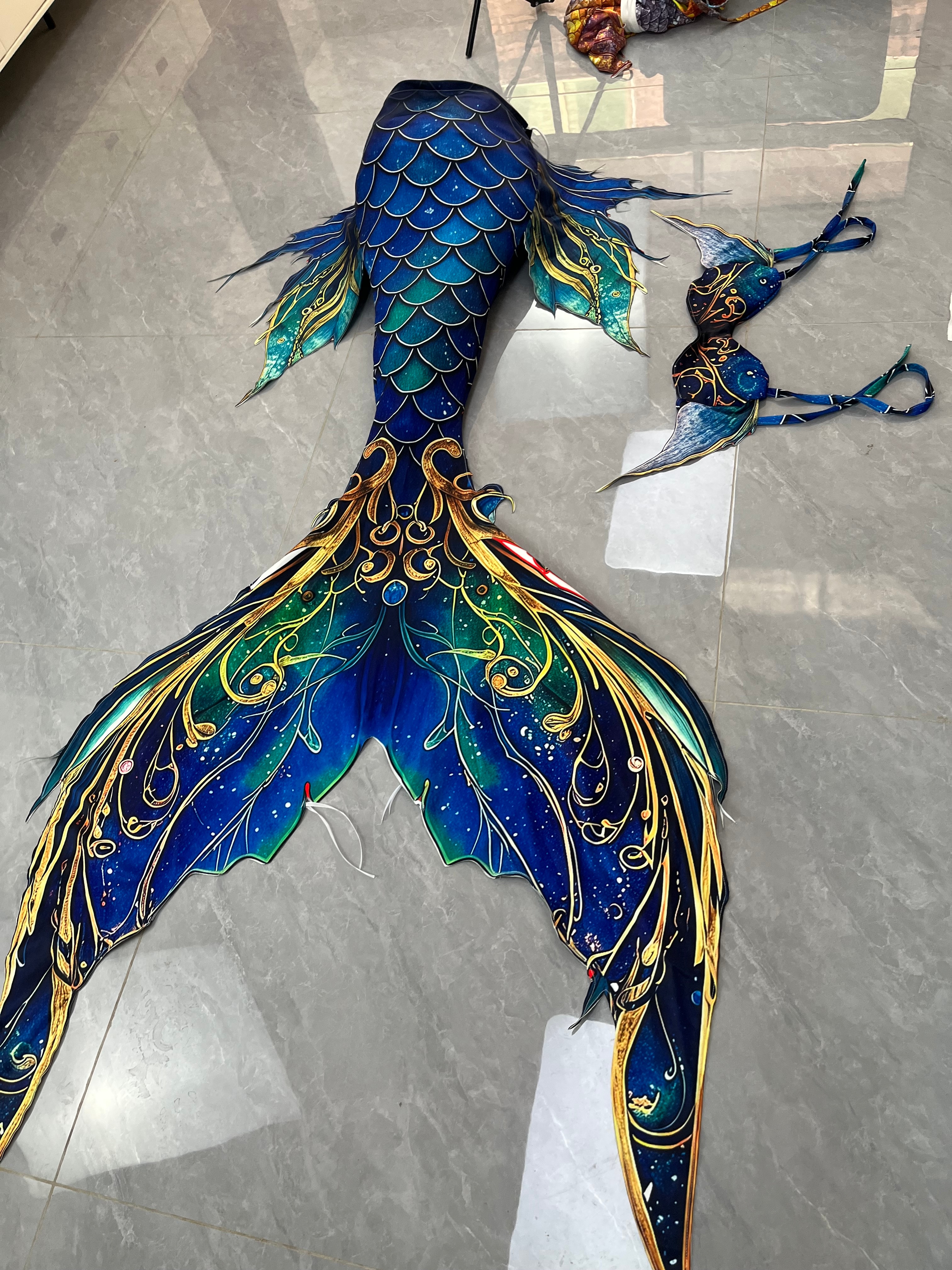 2026 New Adult Mermaid Costume - Aquarium & Marine Museum Ums reseña y precio